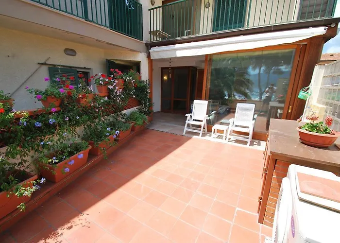 Perla - Terrazza Fronte Mare E Aria Condizionata Appartement *