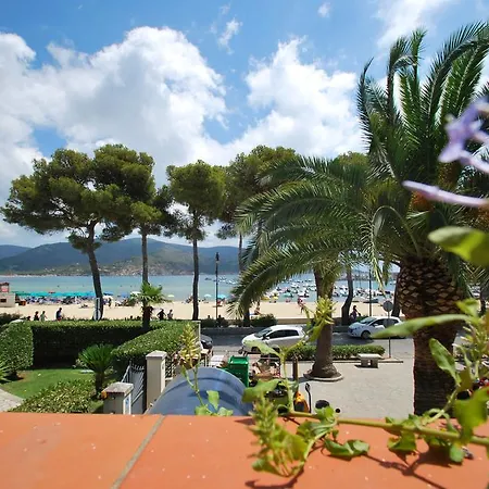 Apartment Perla - Terrazza Fronte Mare E Aria Condizionata *