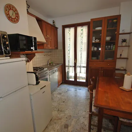 Perla - Terrazza Fronte Mare E Aria Condizionata Apartamento *