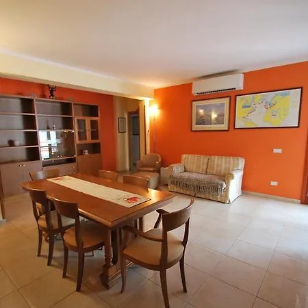 Apartment Perla - Terrazza Fronte Mare E Aria Condizionata
