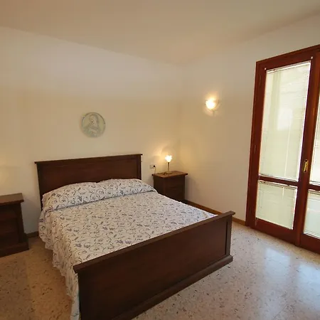 Apartment Perla - Terrazza Fronte Mare E Aria Condizionata