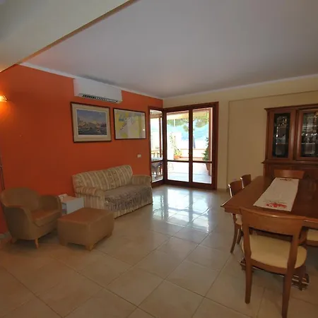 Apartment Perla - Terrazza Fronte Mare E Aria Condizionata Marina di Campo